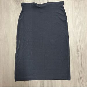 EUC vintage Y2K gray midi skirt with side slit. Size unmarked. See measurements